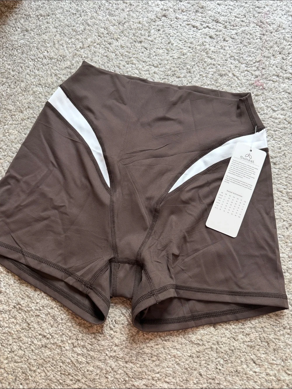 NWT SUNZEL Shapewear High-Waist Seamless Workout Shorts with White Accent